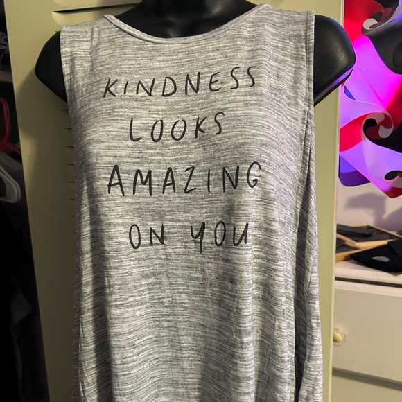 Old navy casual tank top size medium - Picture 1 of 2